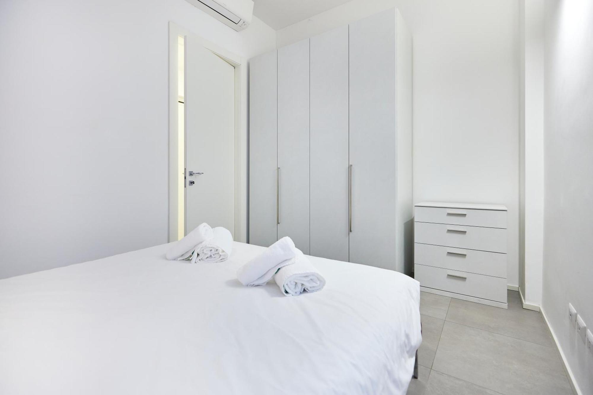 Cozy Meravigli Apartment - Pleasant Walk Between Duomo And Castello มิลาน ภายนอก รูปภาพ